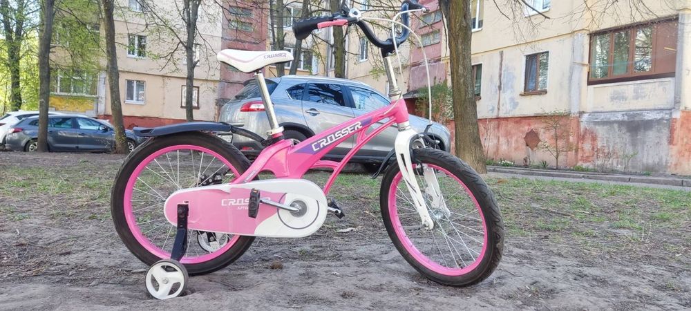 Велосипед для дівчинки на вік від 3 х років)