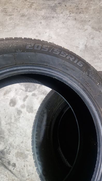 Opony zimowe 205/55 R16