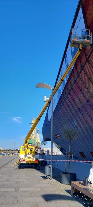 Podnośniki koszowe WYNAJEM, cięcie drzew, usługi dekarskie