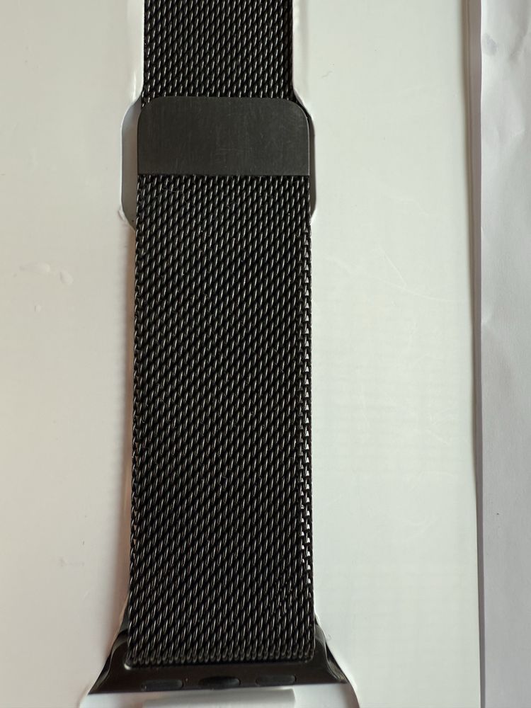 Apple  Milanese Loop Graphite ремешок