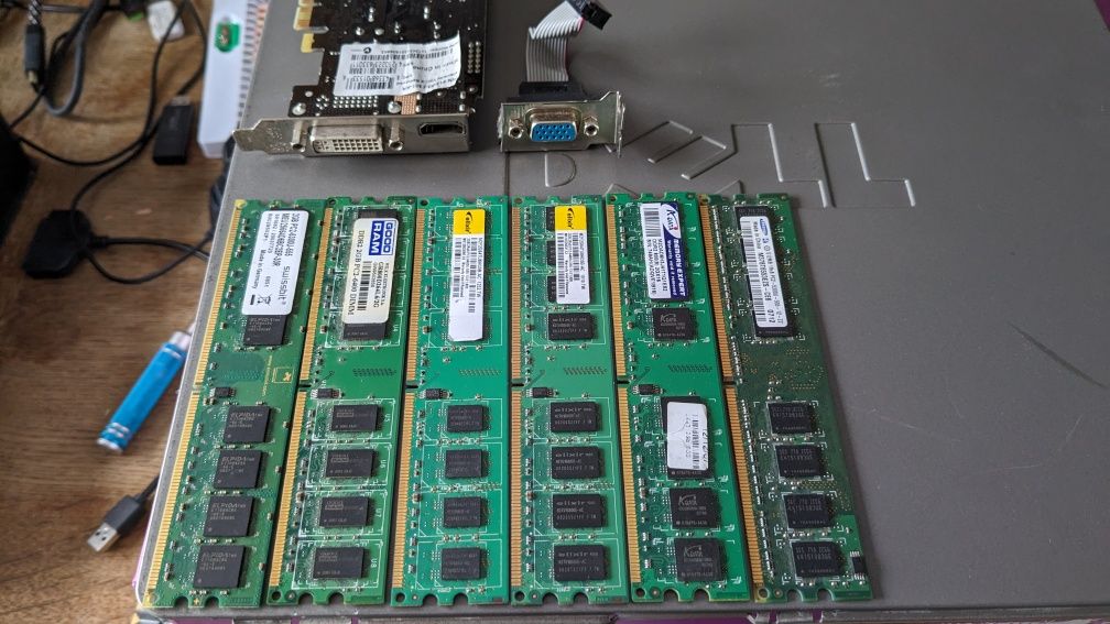 Dell Optiplex 745, Q6600, dużo RAM, Geforce, 320 GB, gry, czytaj opis