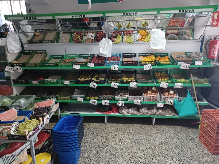 ÚLTIMA OPORTUNIDADE - expositor para Fruta e Frescos