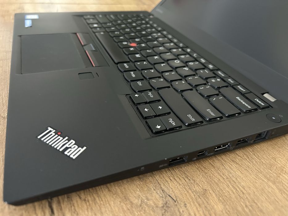 Lenovo T460s - stan niemal idealny. SSD256 GB | 12 GB RAM | i5-6300U