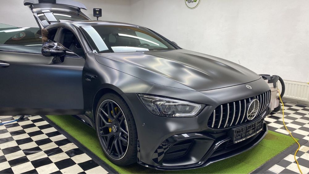 Mercedes-AMG GT 43 4MATIC+ Pilne