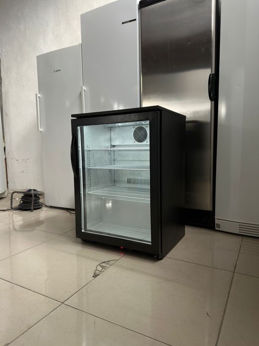 Chłodziarka lodówka pod blat na bar 85 cm 136 l
