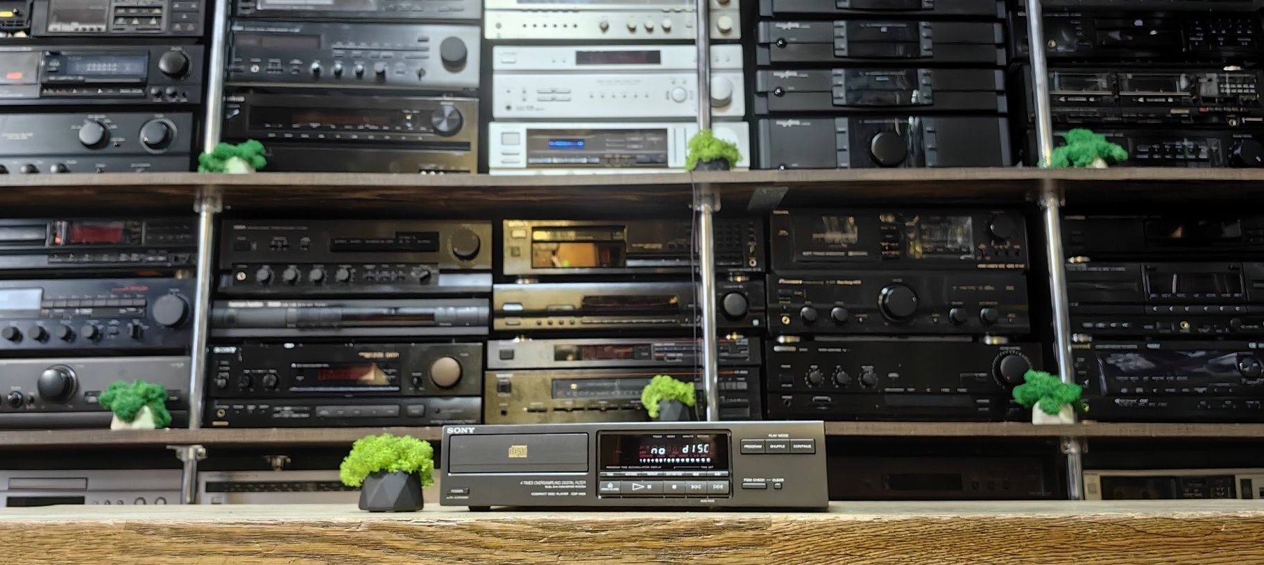 CD-програвач Sony CDP-M26