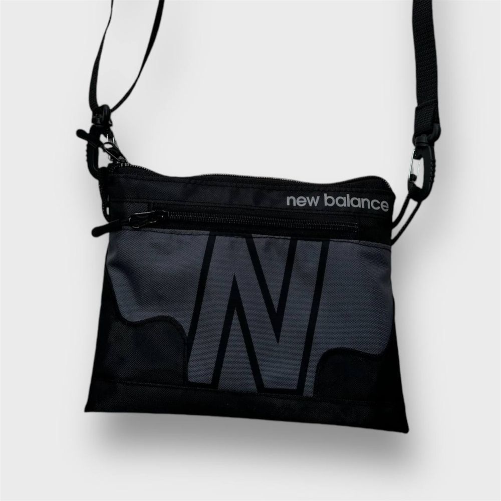 Сумка, барсетка, бананка New Balance Legacy Shoulder Bag
