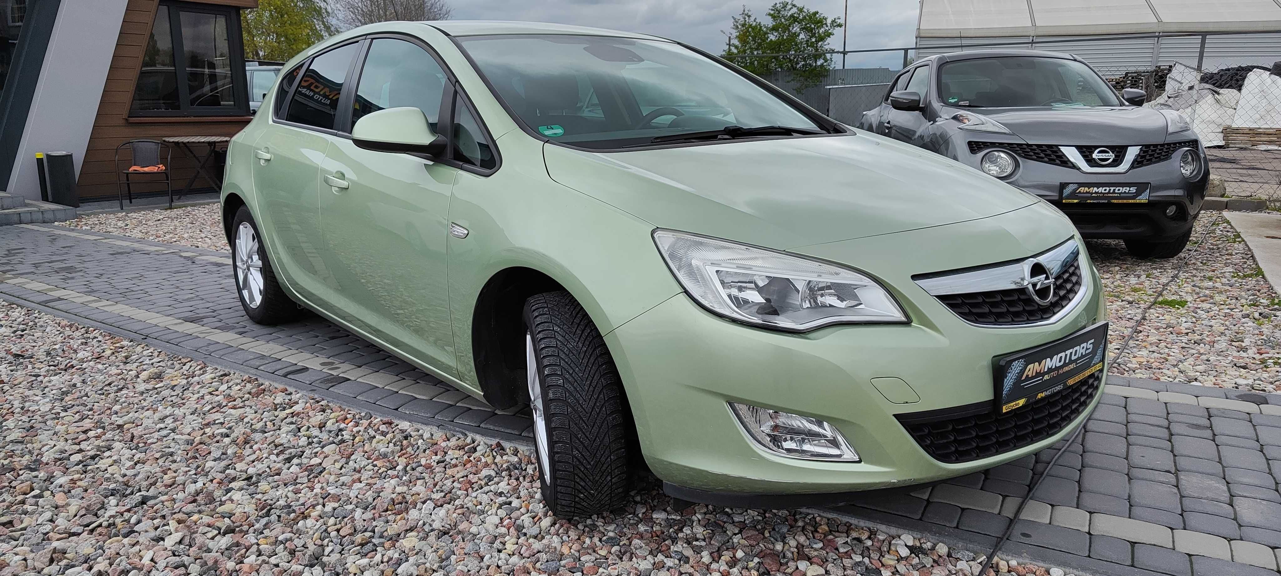 Opel Astra 1.4 benzyna