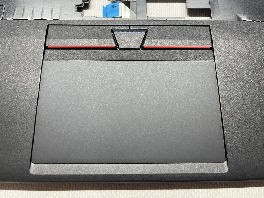 Palmrest TouchPad Lenovo ThinkPad L560