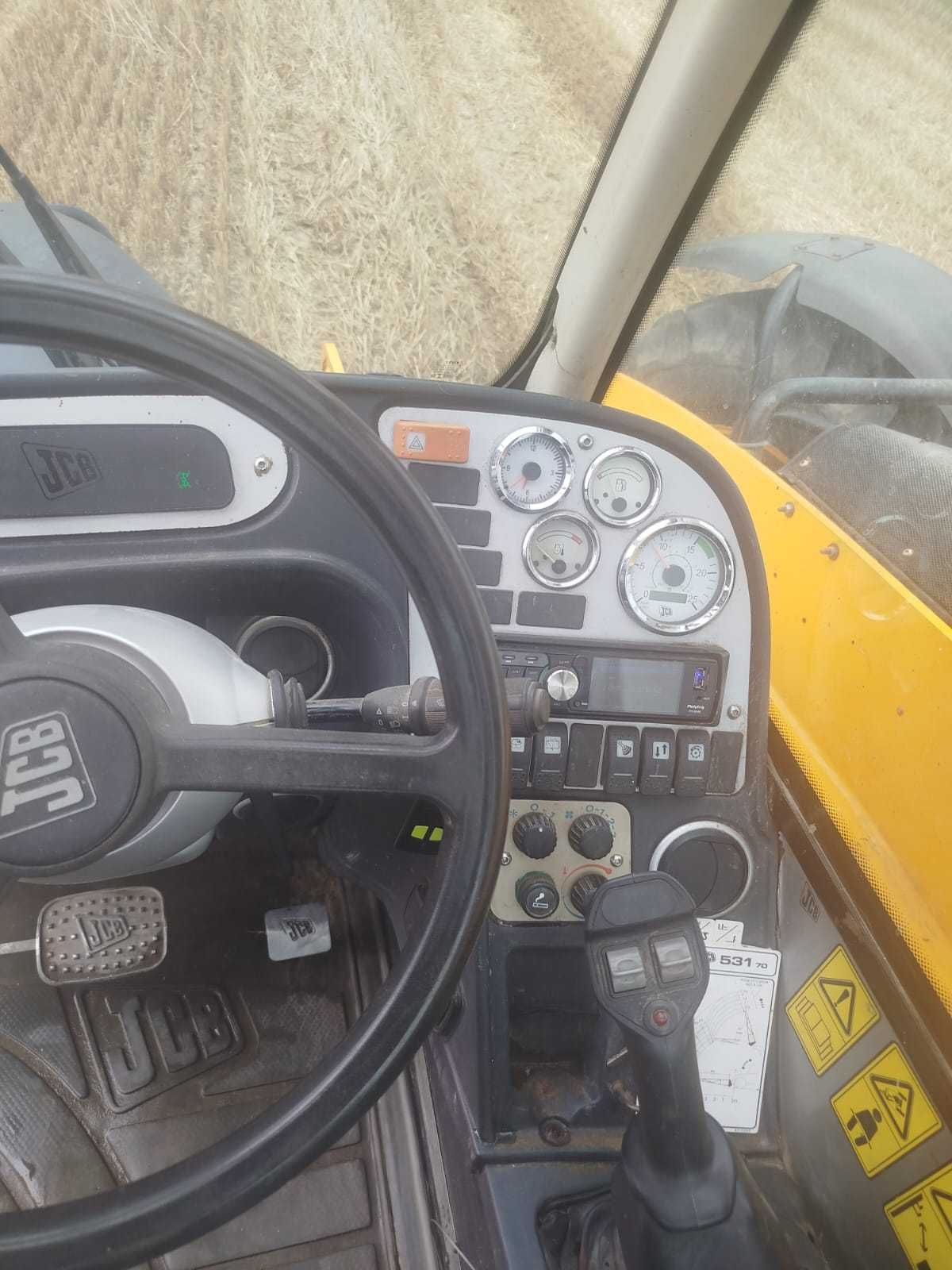 Sprzedam Ładowarkę Teleskopową JCB 531-70