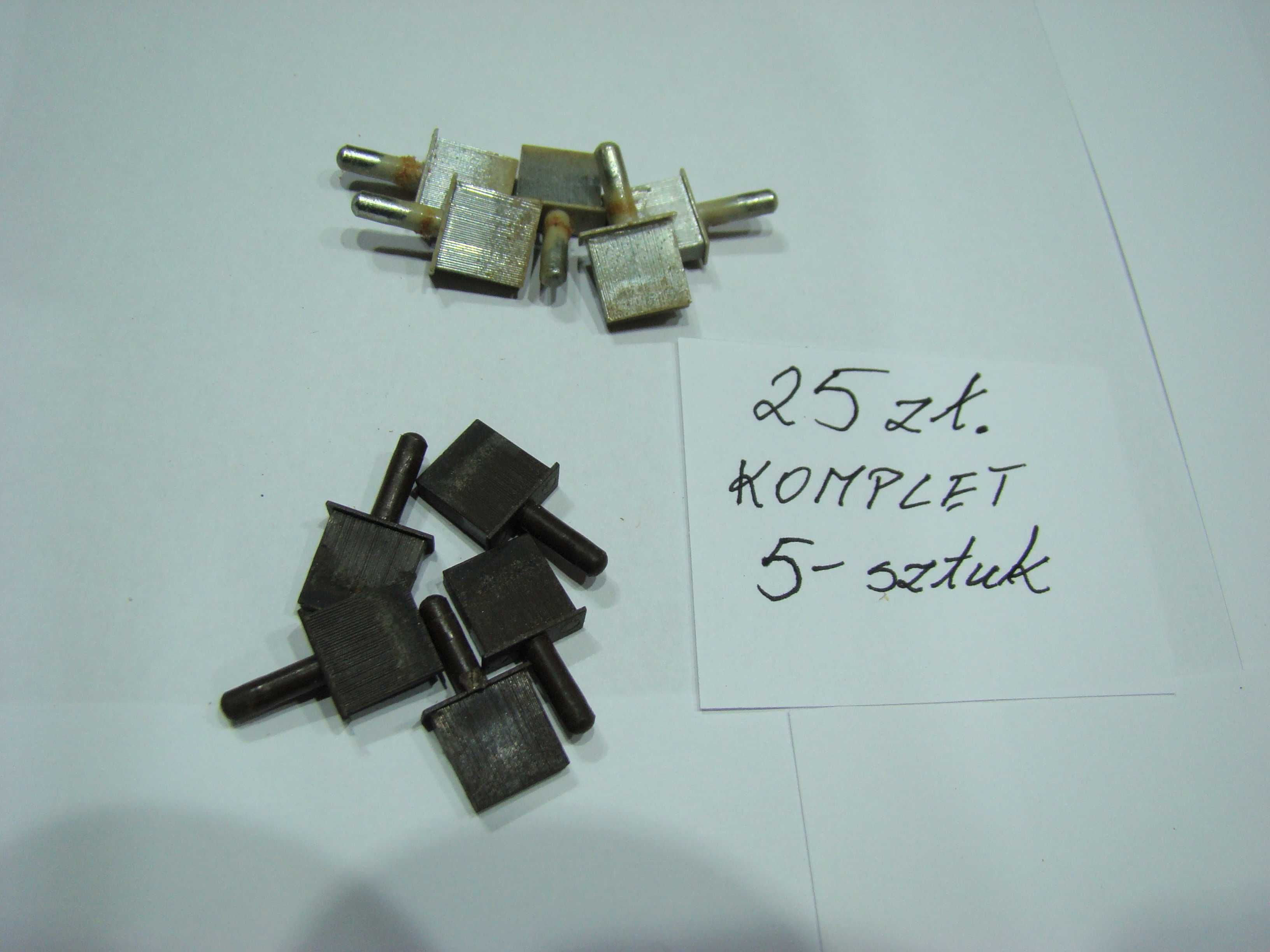 UNITRA DIORA CONDOR RM 820S  - gałki , przyciski, mikrofon, prowadnica