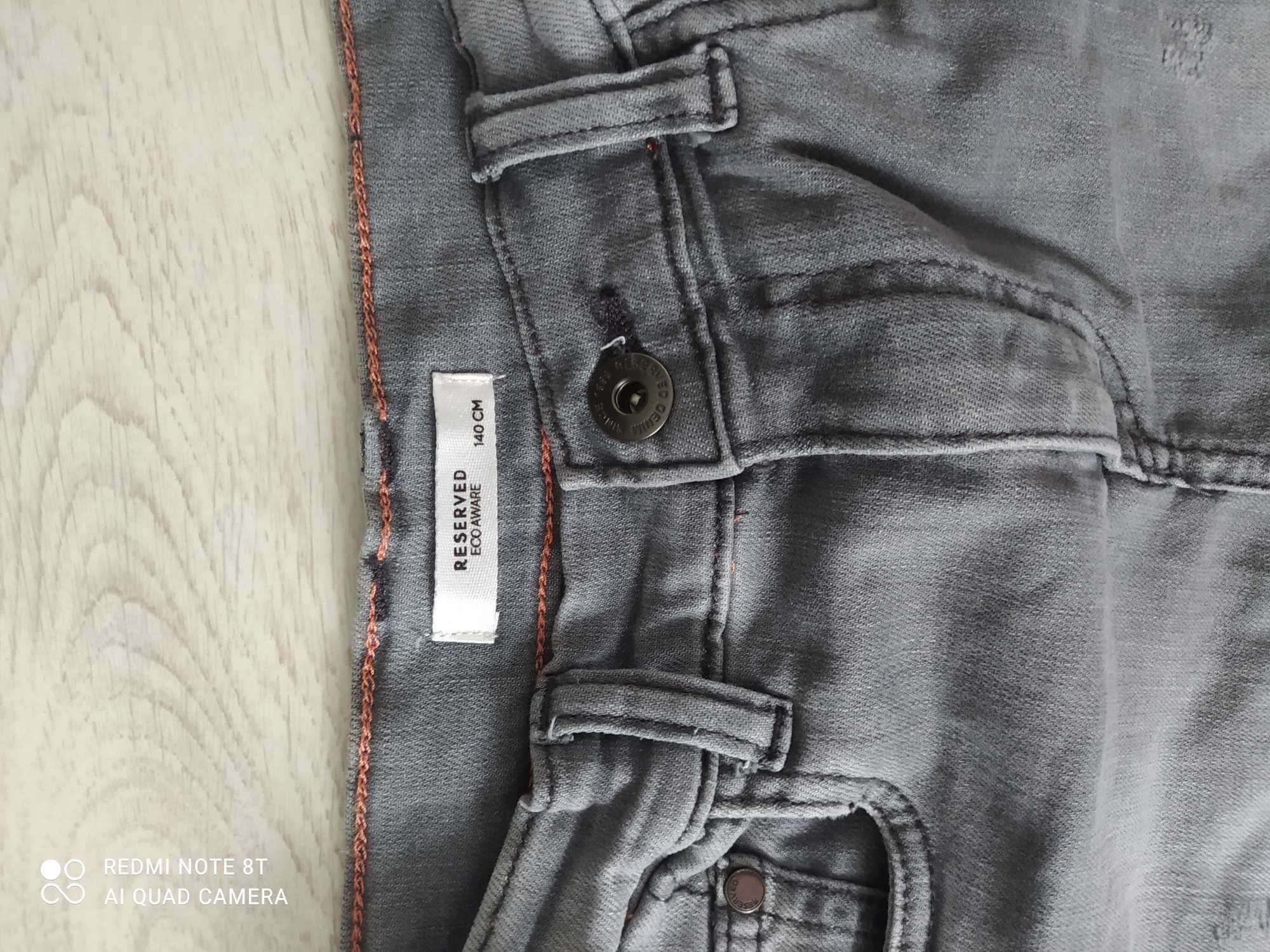 Spodnie jeansy reserved 140
