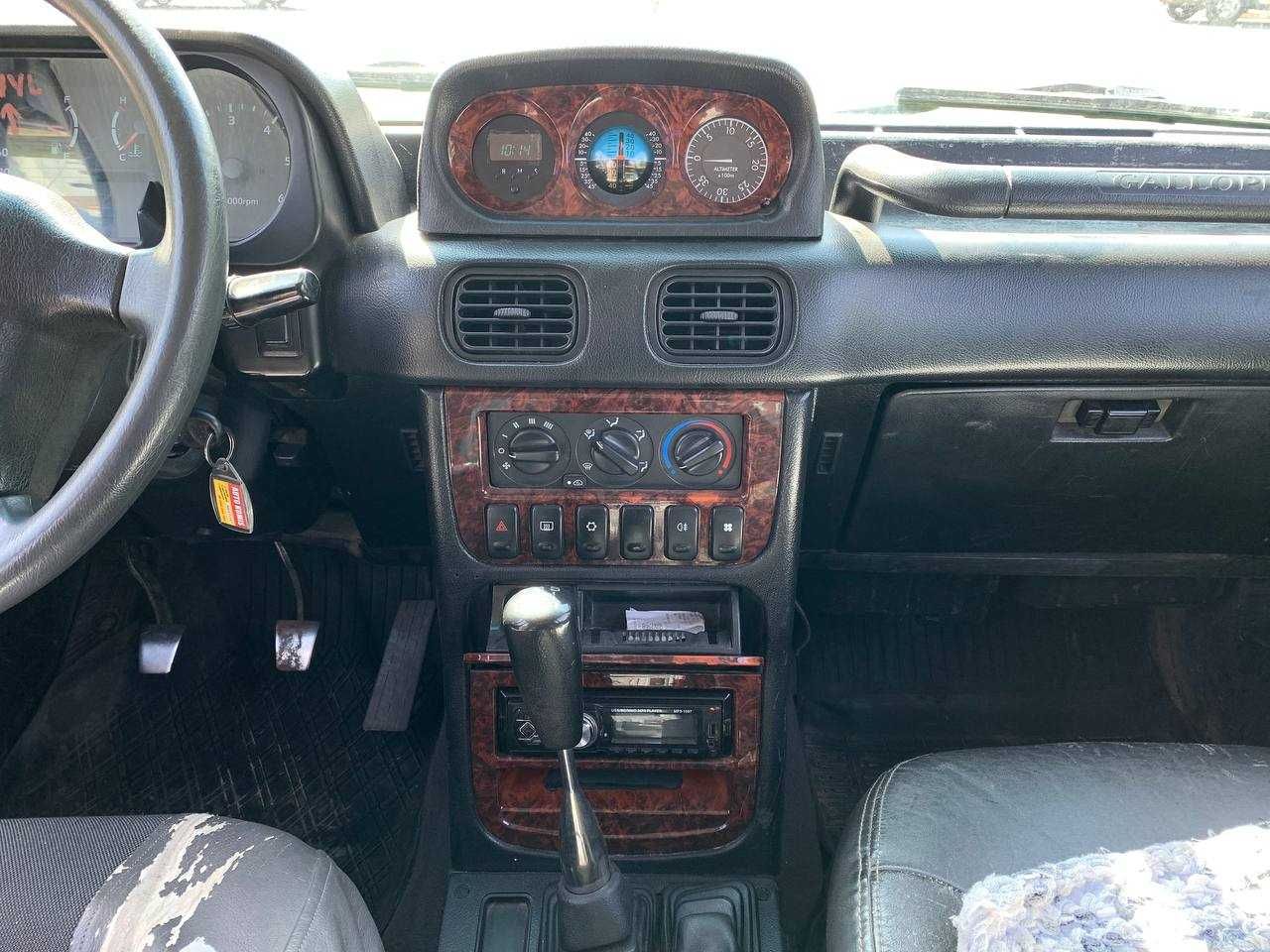 Авто Hyundai Galloper 2000р, 2.5дизель, обм[Перший внесок від 20%]