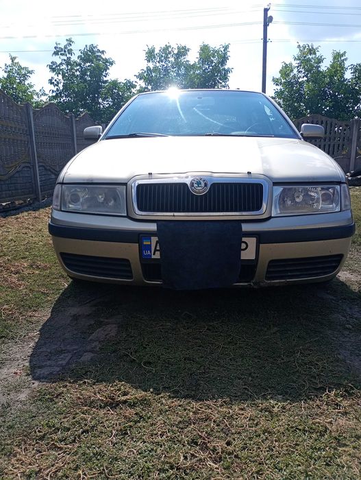 SKODA Octavia Tour