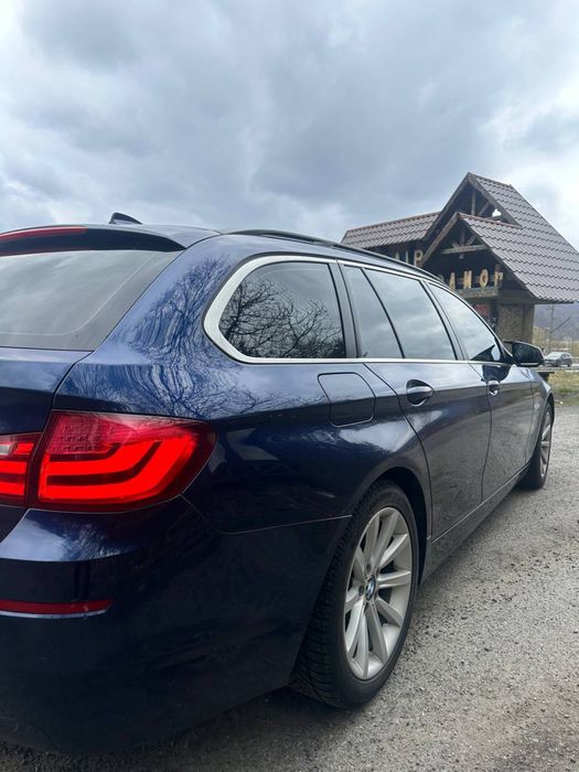 Бмв ф11 520д 2011р