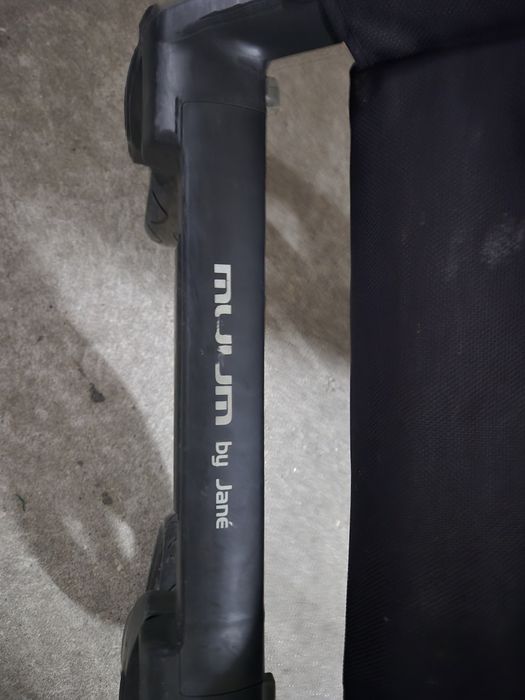 Carrinho muum jané trio mais isofix