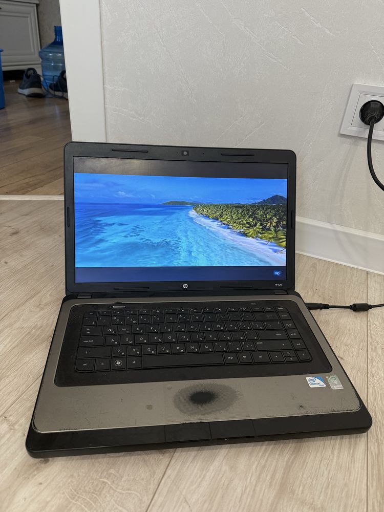 Ноутбук HP 630(Celeron b800/2GB/HDD500)