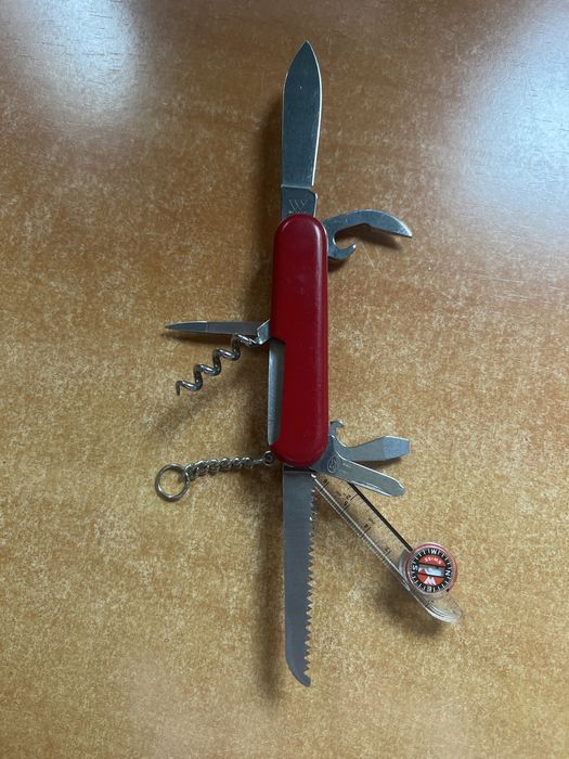 Canivete Suiço Wenger Delemont