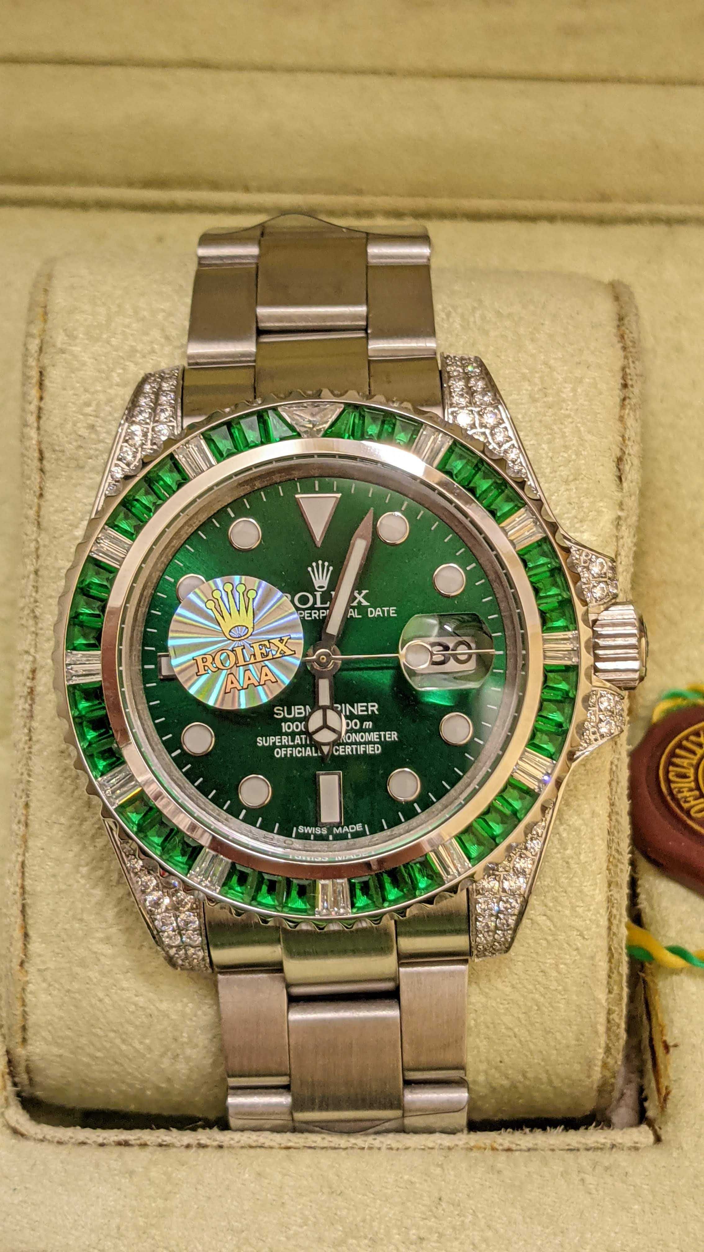 Rolex Submariner Black/Green Diamonds LUX (2 цвета)