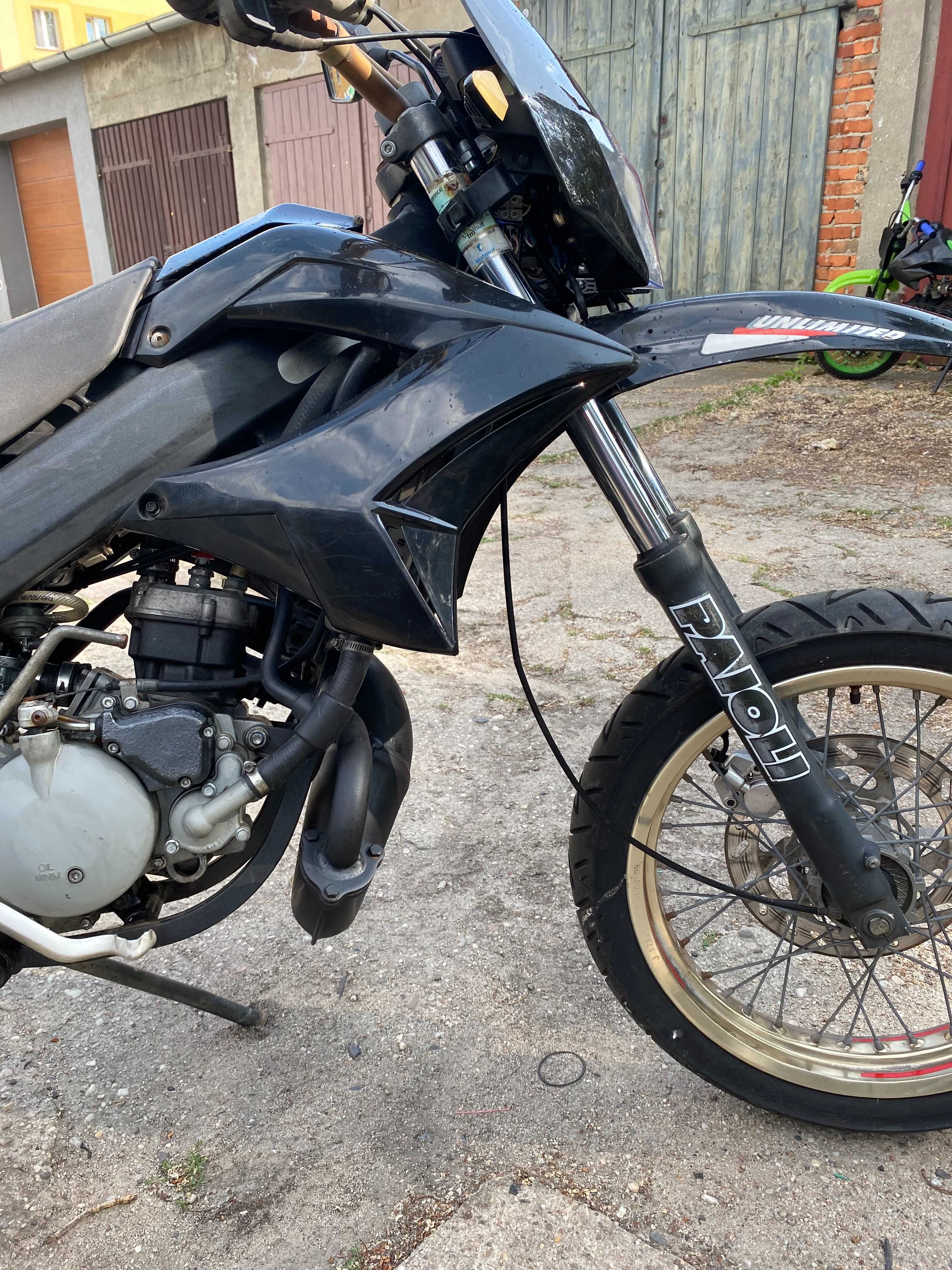 Derbi senda 50 x racing transport yamaha dt rieju mrt beta 50