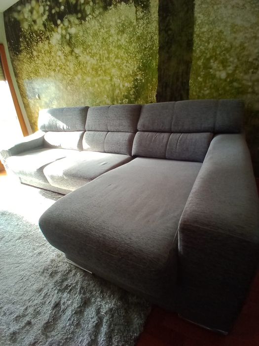 Sofá com chaise longue