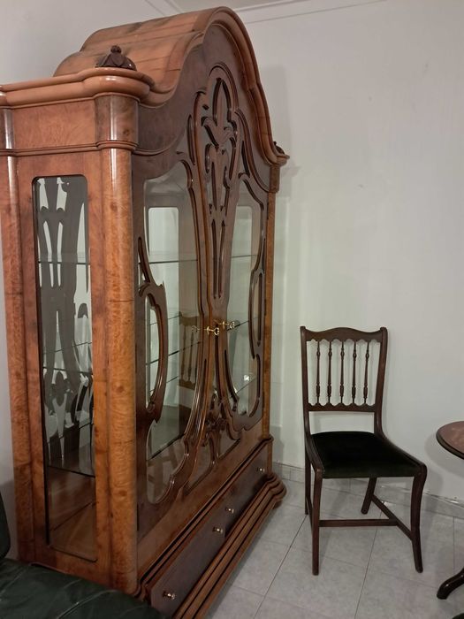 Armário Antigo perfeitos condições