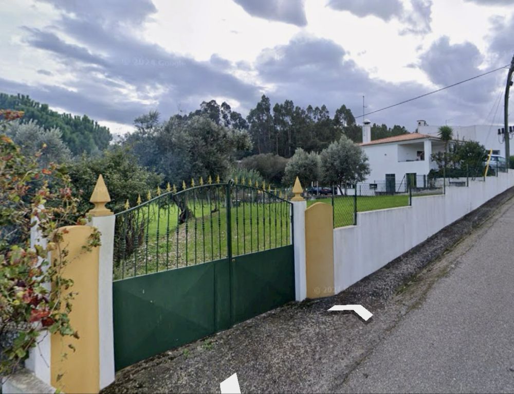 Terreno Urbano Vale de Gaviões
