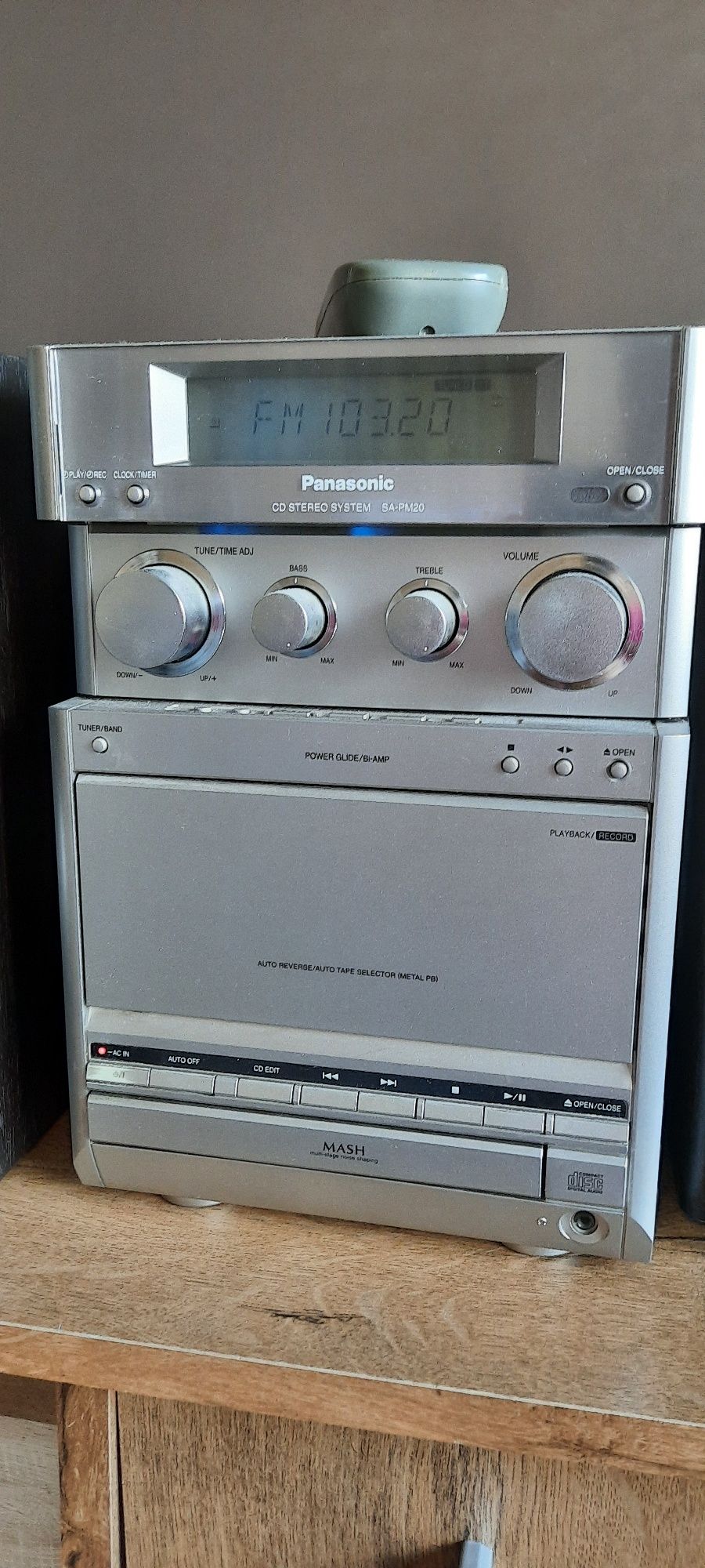 Panasonic SA-PM 20 mini wieża, radio, płyty CD, kaseta, pilot, kolumny