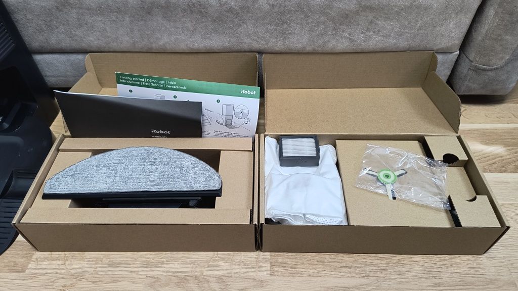 Робот-пилосос миючий iRobot Roomba combo i8 plus