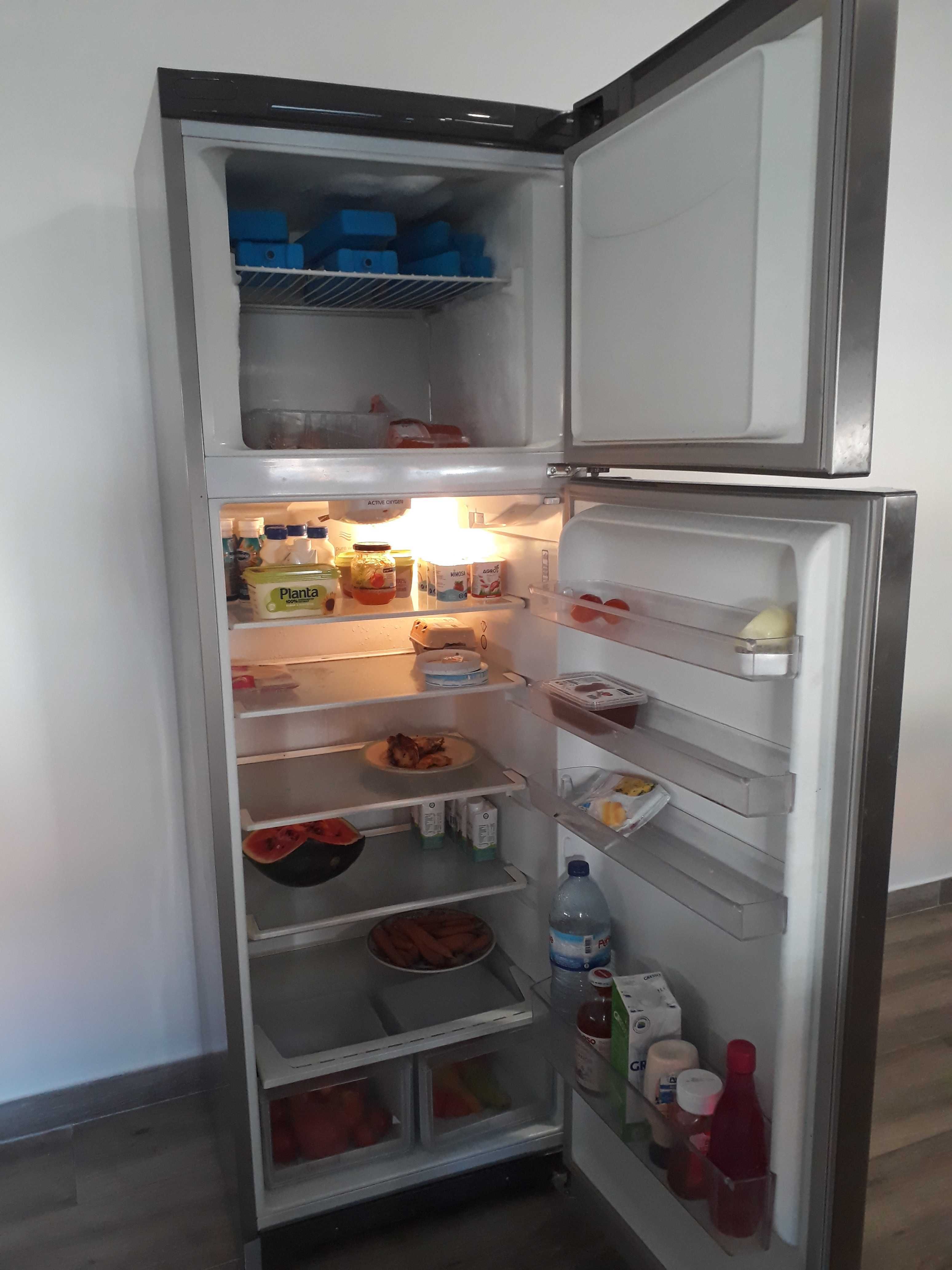 Frigorífico  quase novo