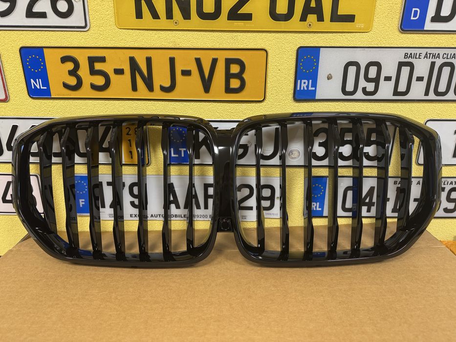 Решітка радіатора ноздрі БМВ Х5 / BMW X5 G05 2019-2022