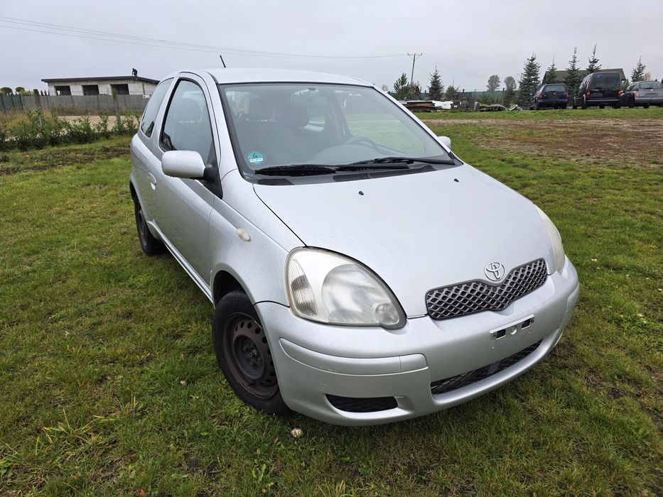 Toyota Yaris 05 r 1.0 klimą w oryginale