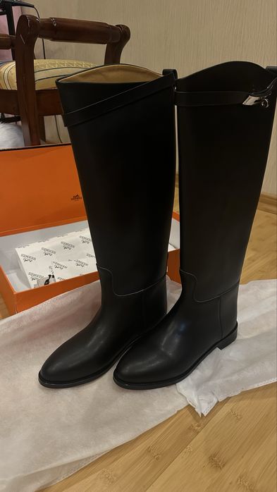 Чоботи шкіряні 39 розмір але підходять на 38 розмір з маленьким підйом