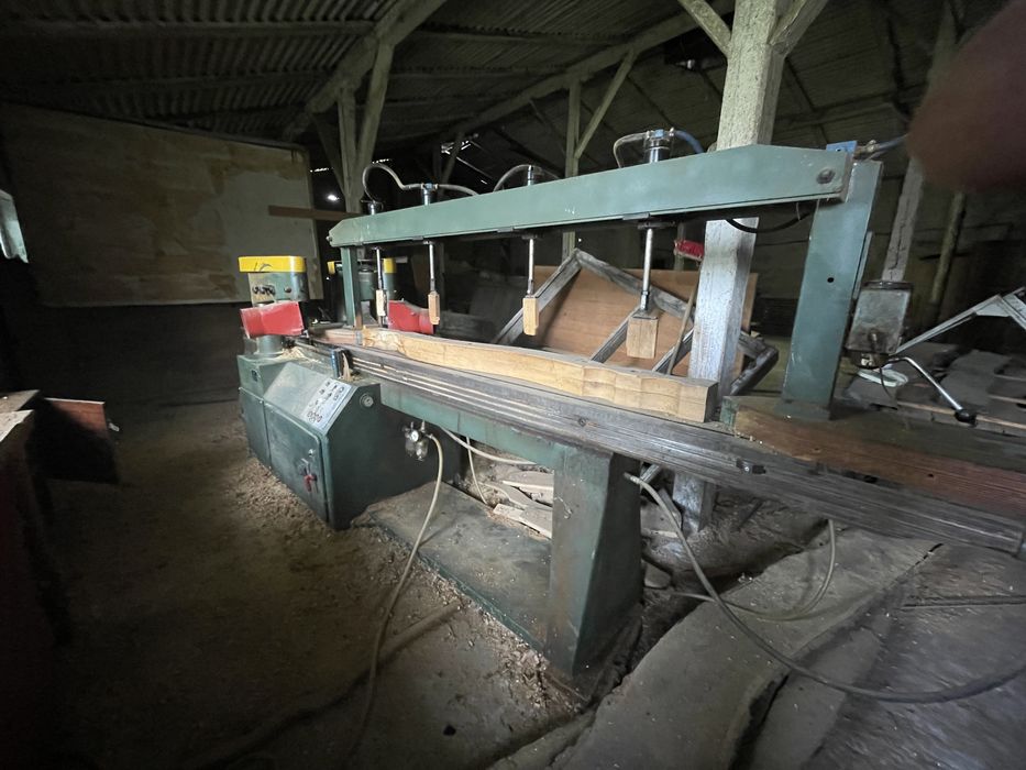 Копірувально-фрезерний верстат