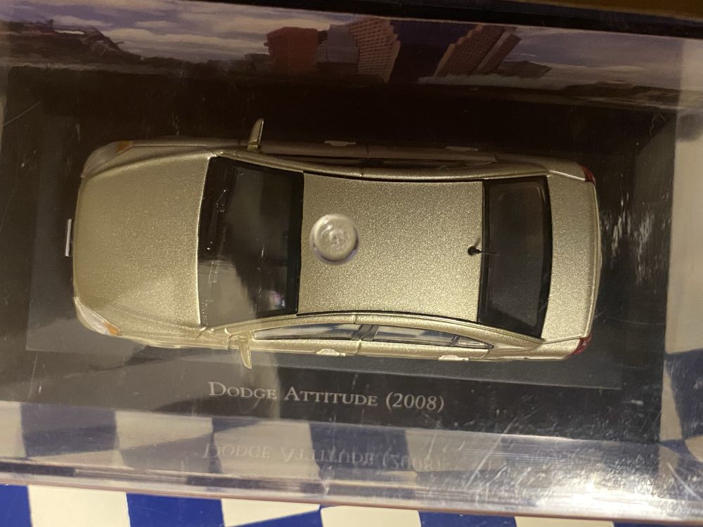 Dodge Attitude / Hyundai accent 2008