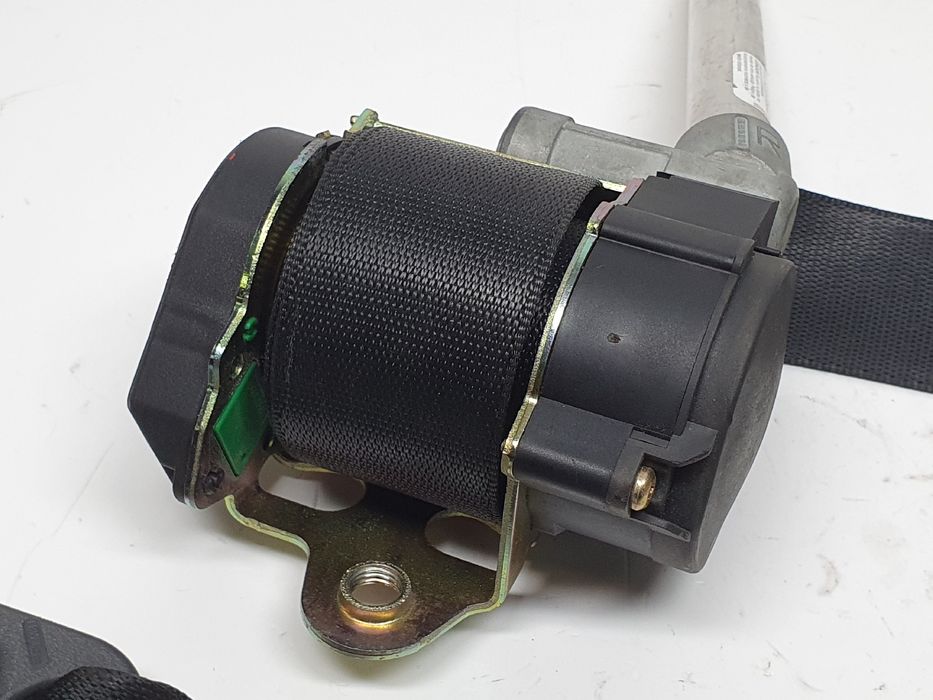 Cinto frente direito MERCEDES-BENZ Classe C (W202)