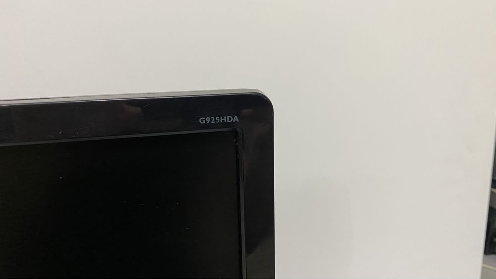 Moniotr Benq G925HDA