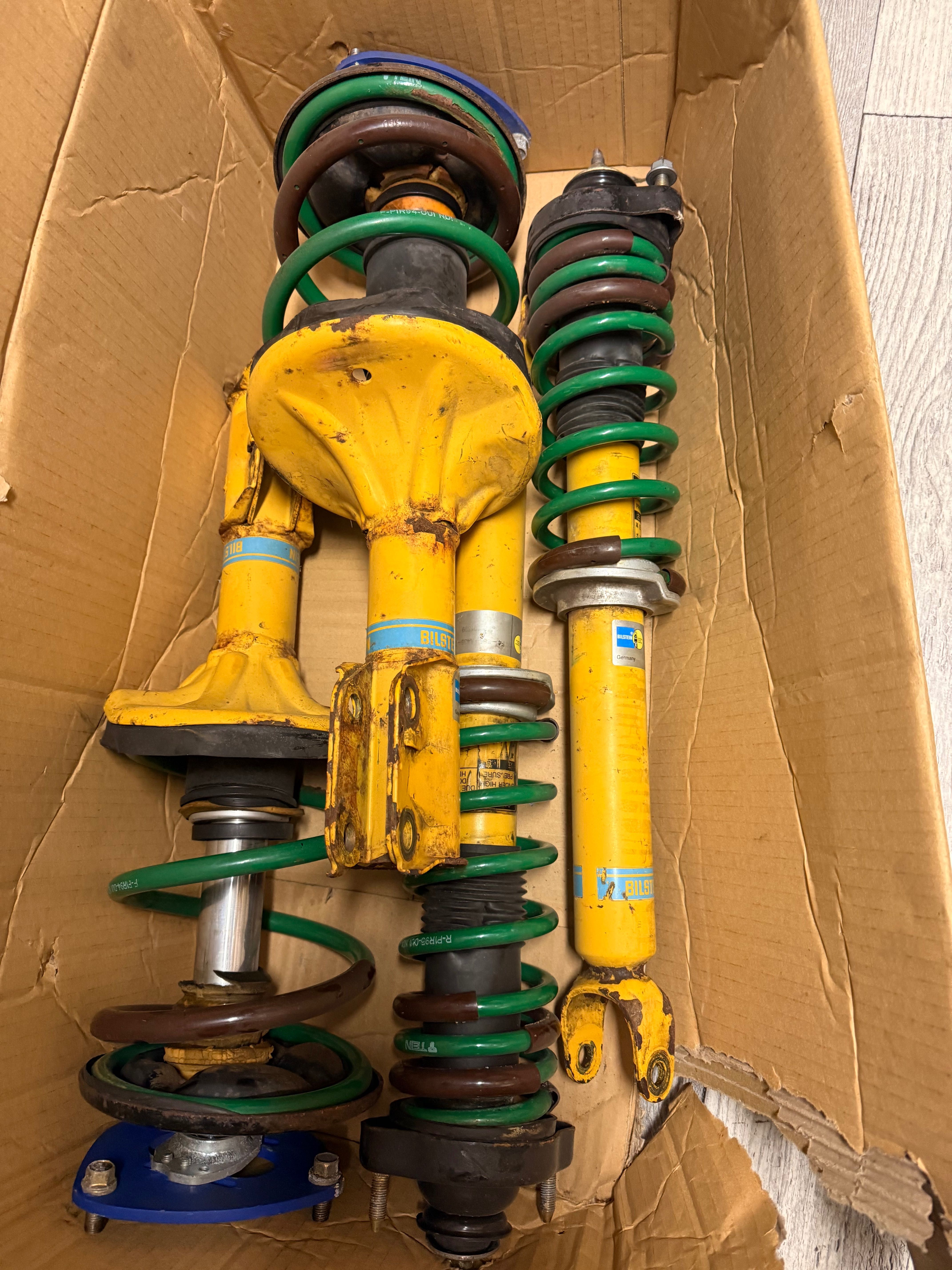 Lancer evo 7/8/9 zawieszenie Bilstein sprezyny Tein, Top mounty