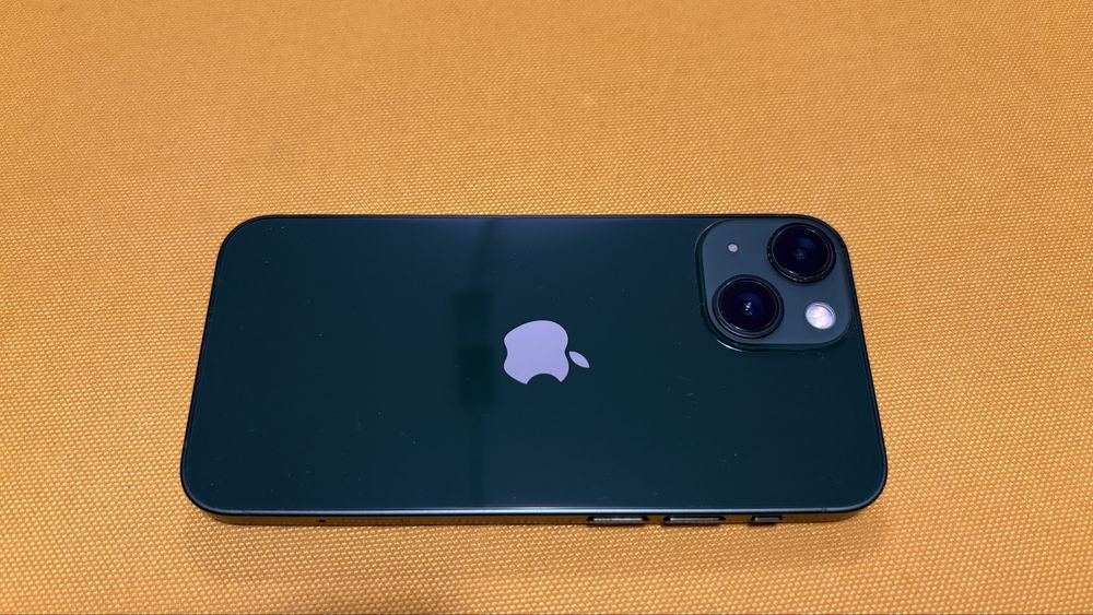 Sprzedam iphone 13 mini stan bdb