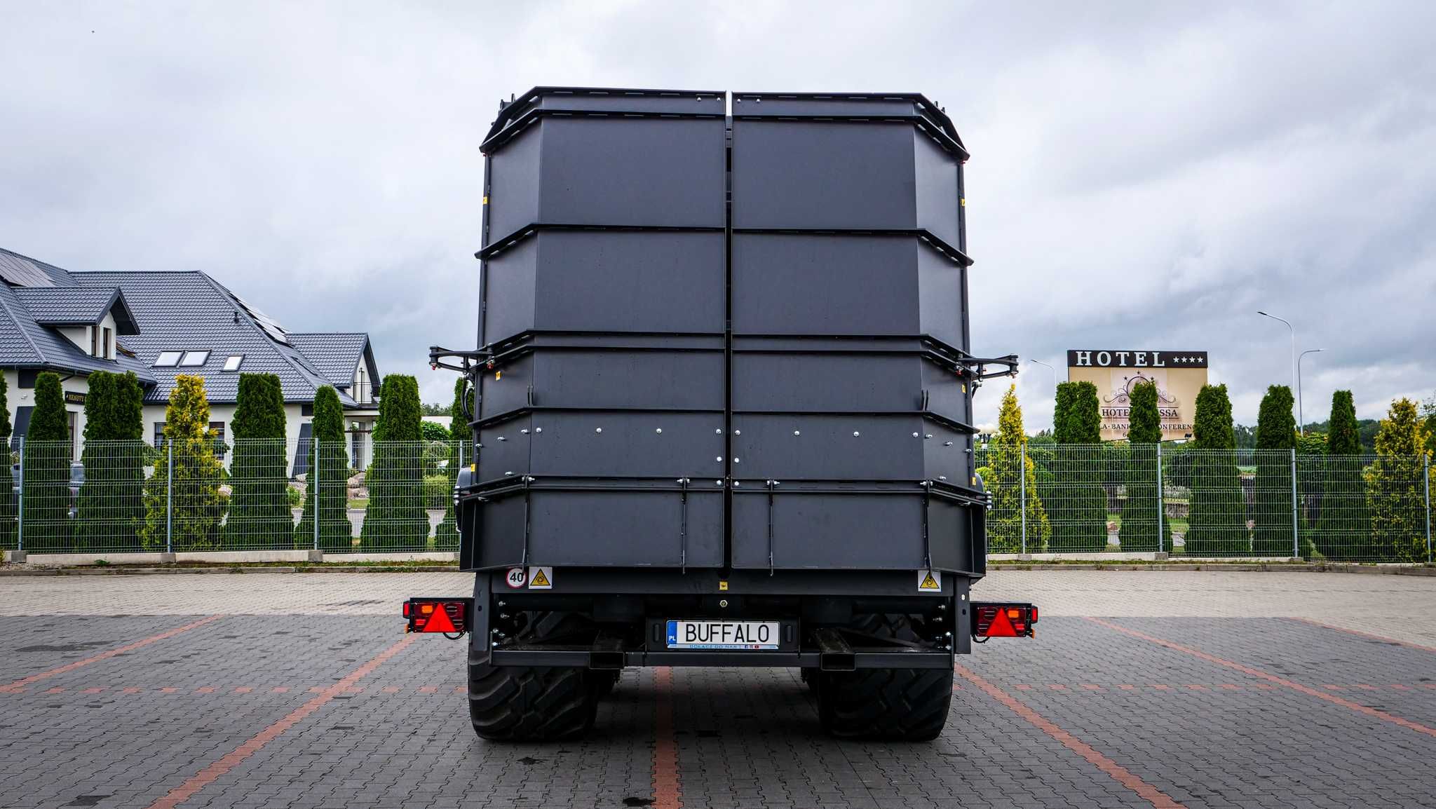Rozrzutnik obornika EUROMILK Buffalo RXX 2490HD+ (24,8 m3 )
