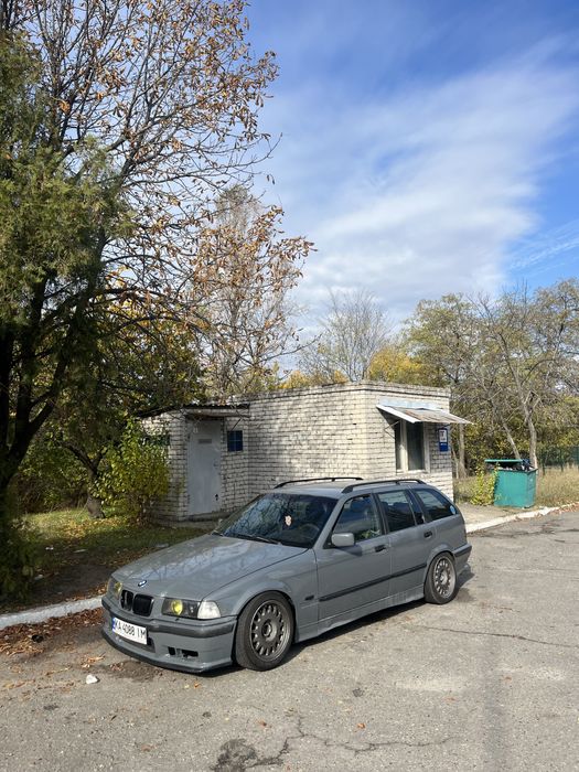 Продам BMW e36 Touring Рестайлинг