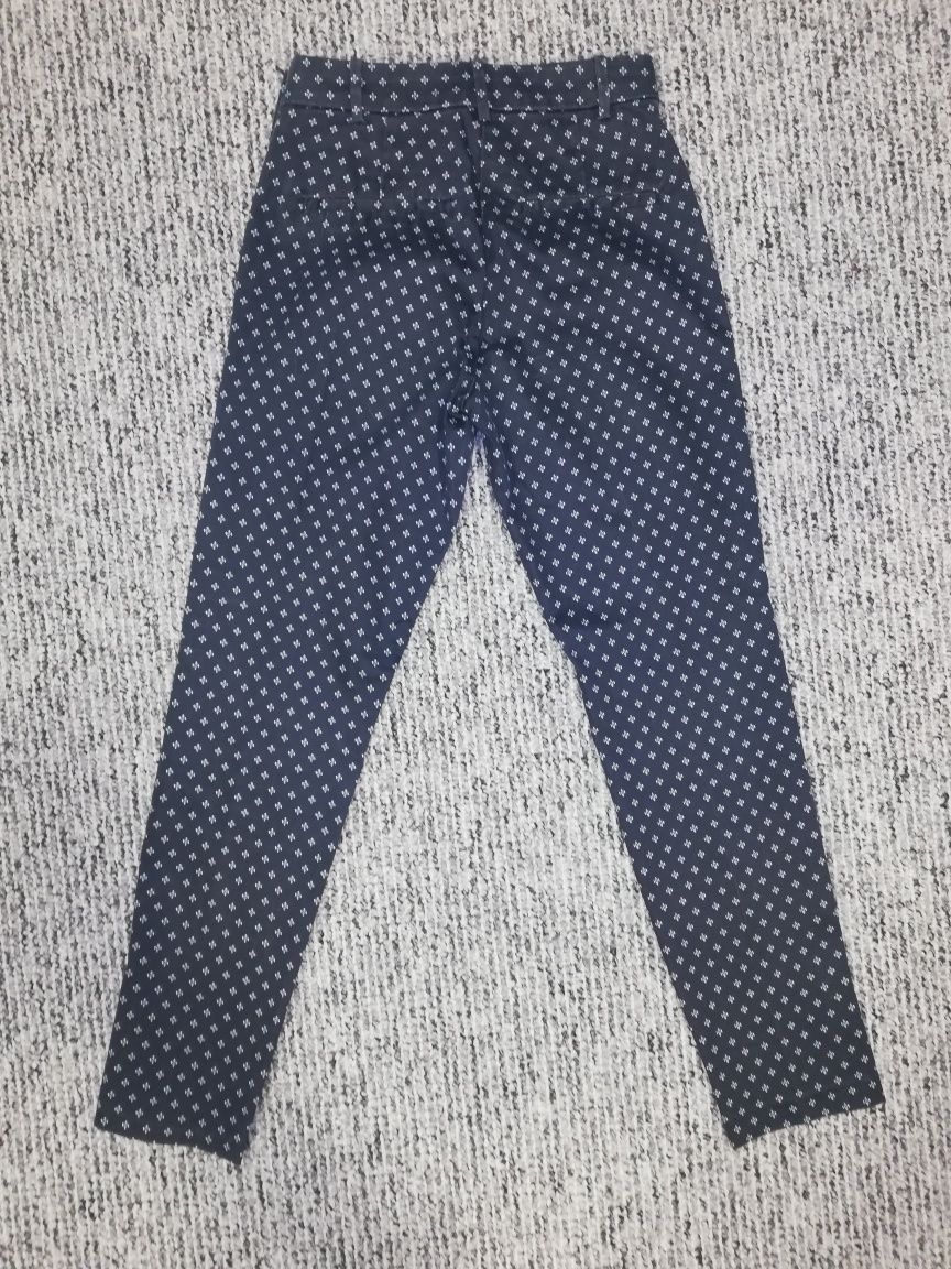 Cygaretki rurki spodnie eleganckie 34 H&M kanty
