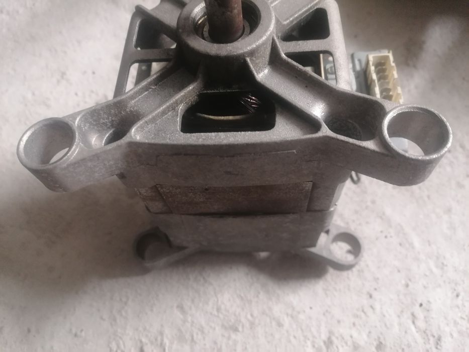 Motor máquina de lavar roupa