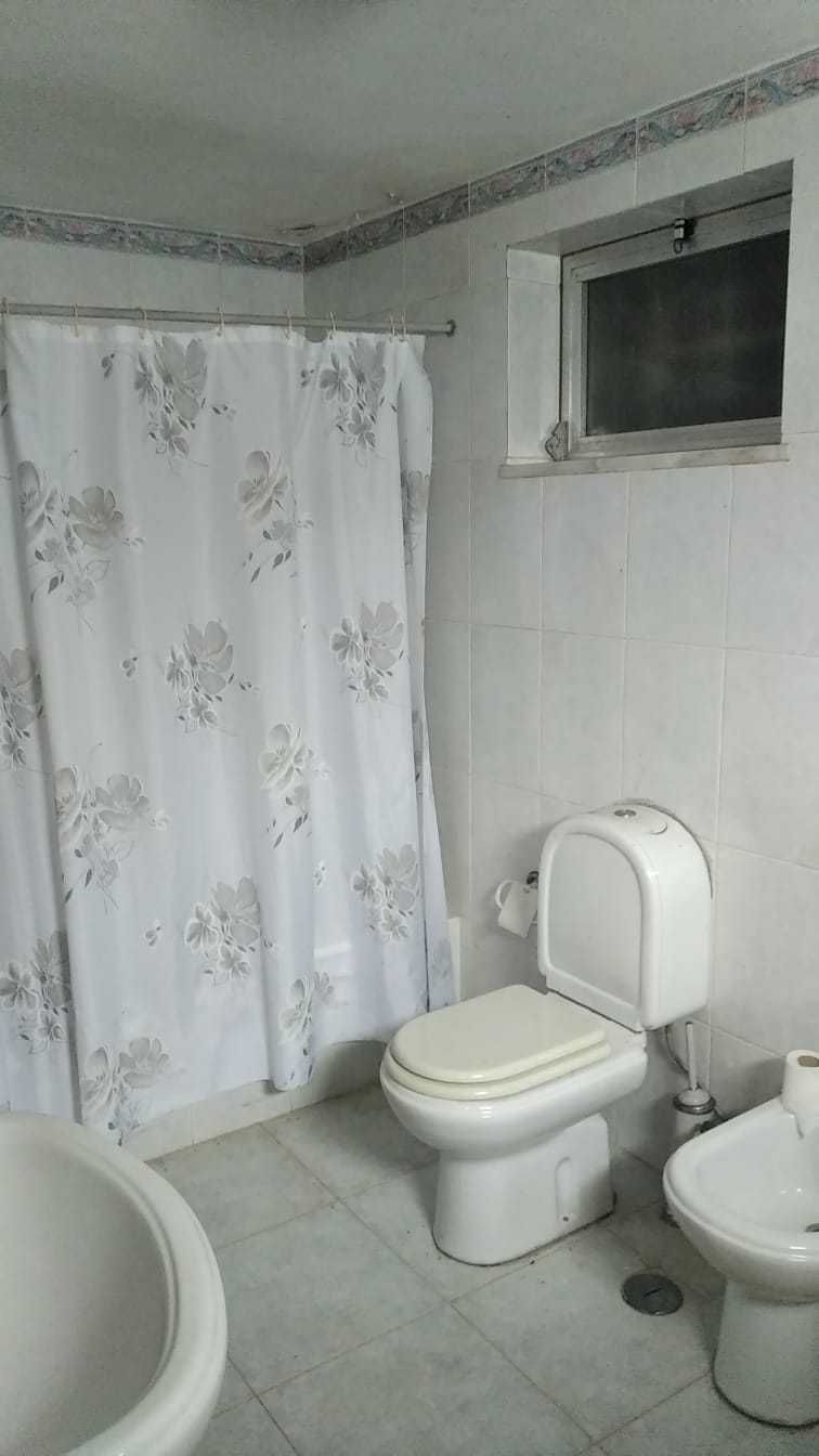 Moradia unifamiliar com 3 pisos em aldeia de cariz rural