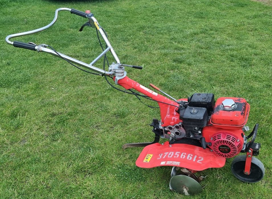 Glebogryzarka HONDA biegi