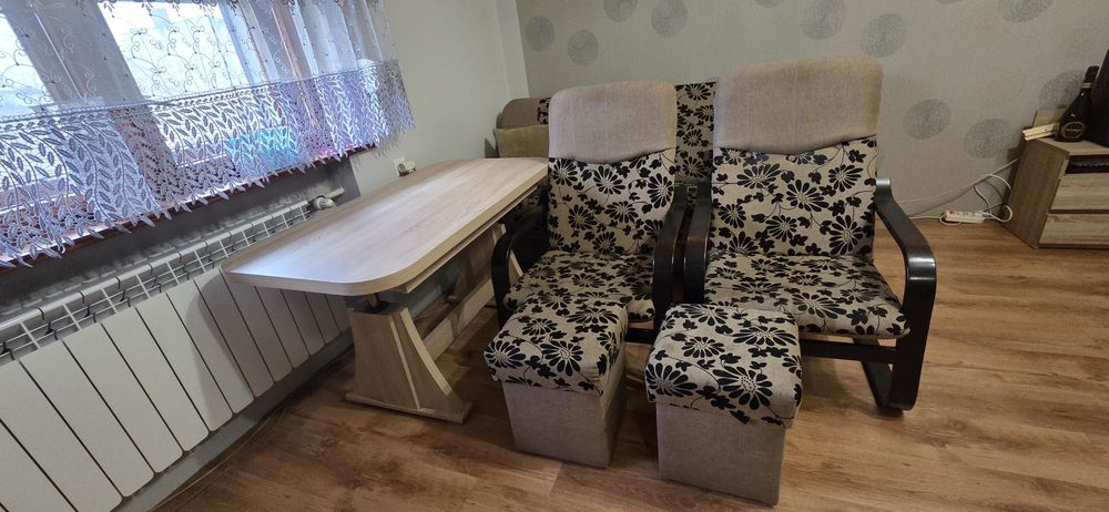 Sprzedam komplet wypoczynkowy