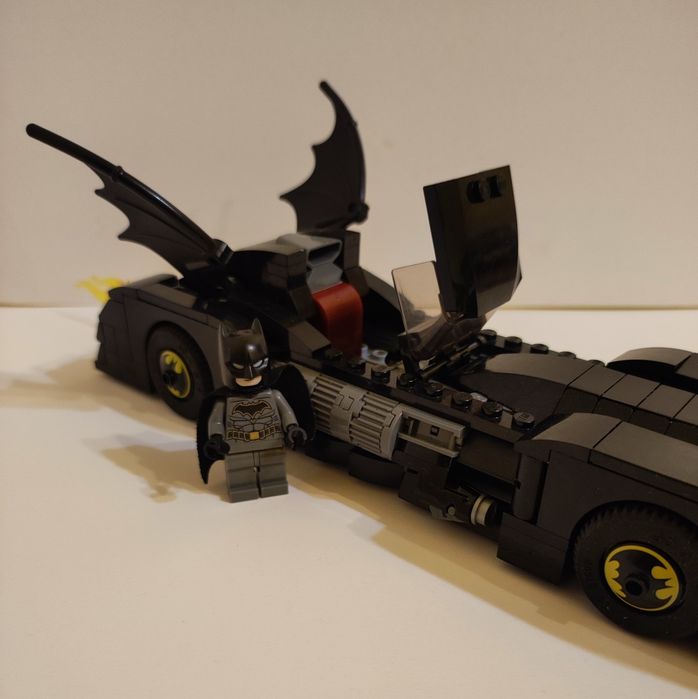 LEGO 76119 – Batmobile + Batman