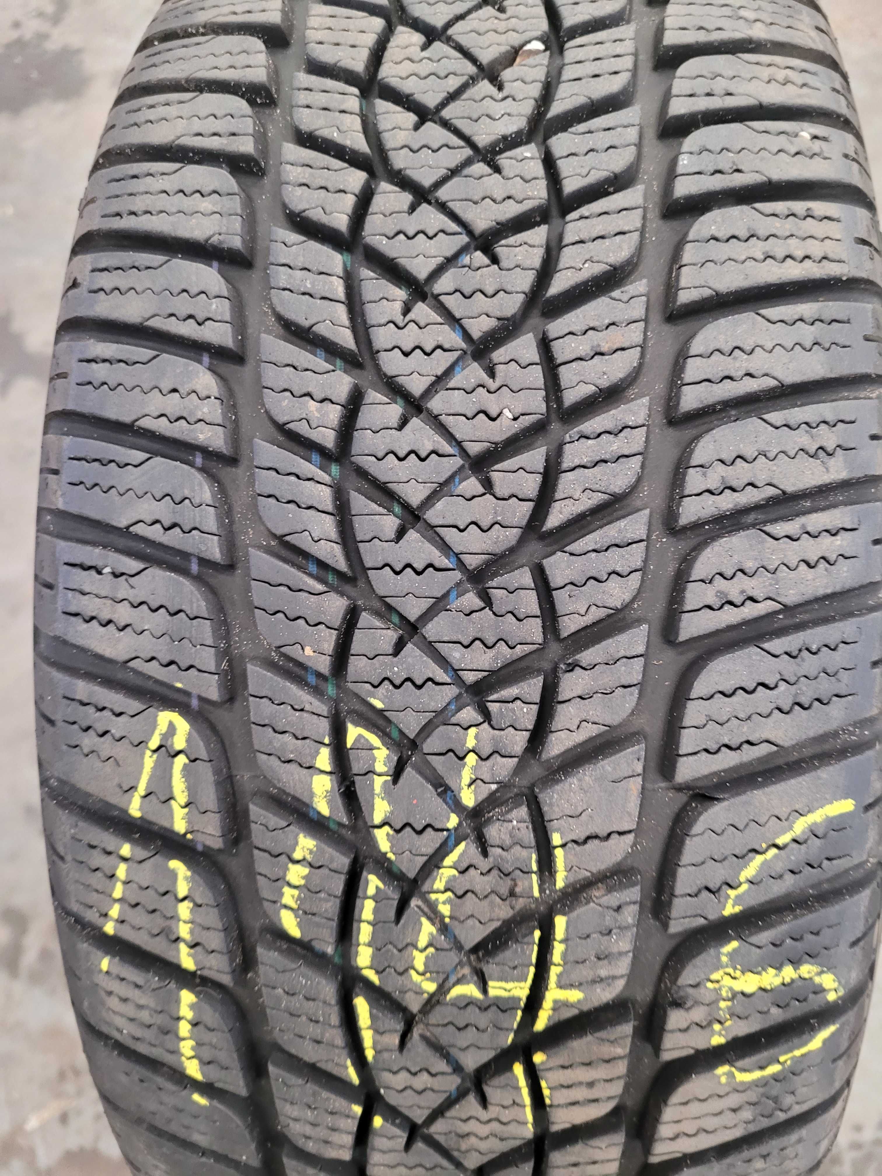 Opona Good Year 225/40 R 18