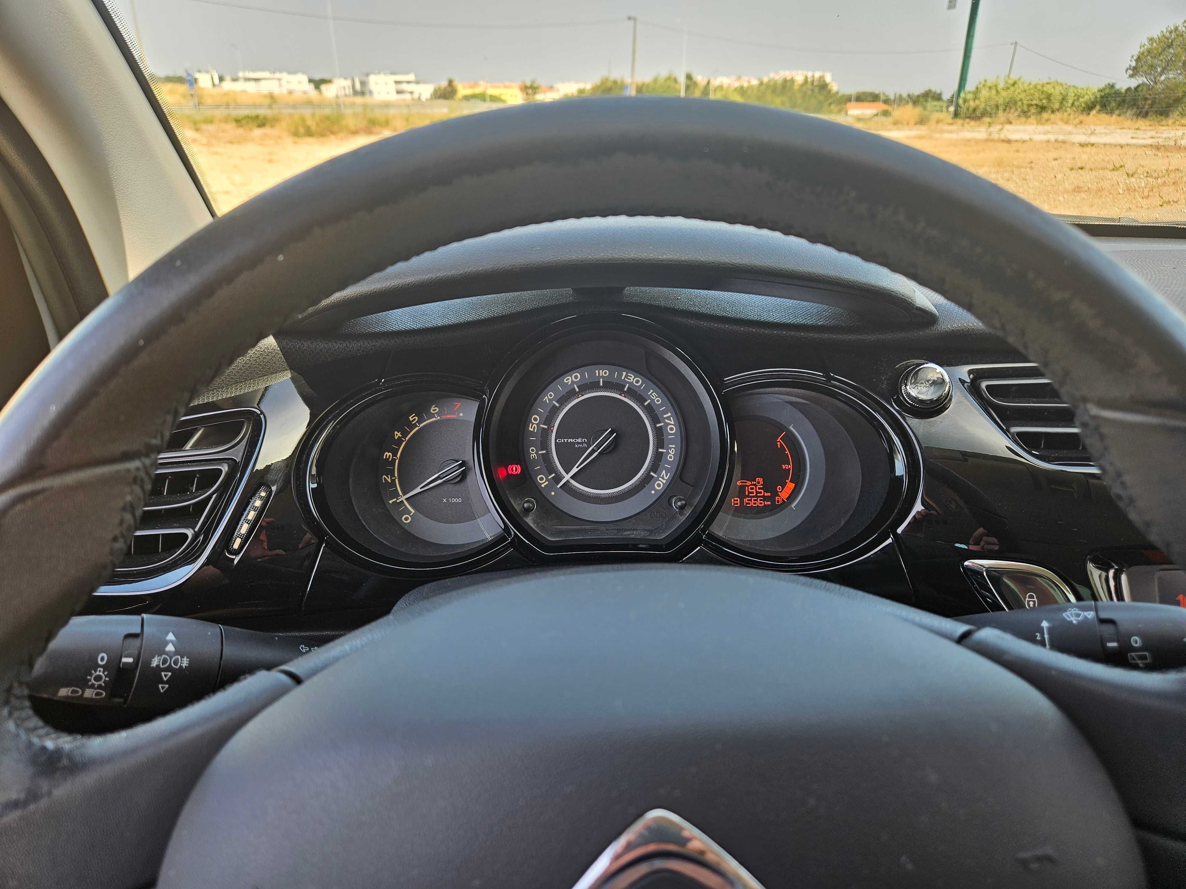 citroen c3 selection 1.4 gasolina 131.000km