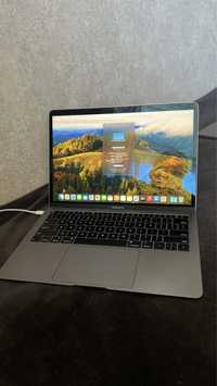 Macbook Air 2019 128 GB space gray